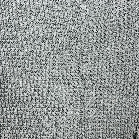 Beautiful Sage Knit‎ Pattern Top, Size L/XL, perfect for layering - Picture 5 of 10